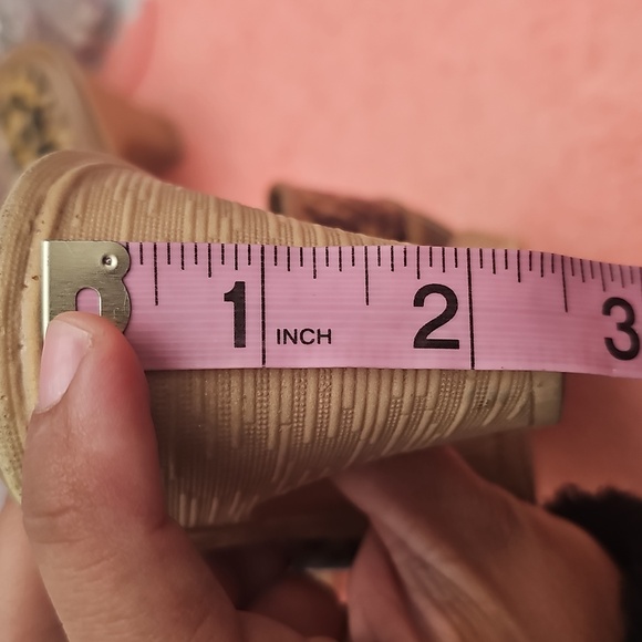 Cheetah Print Women's Heels - Picture 13 of 13